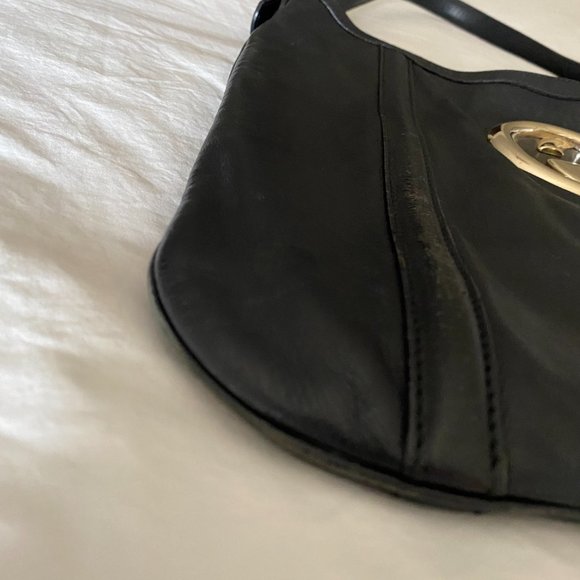 Gucci Black Leather Britt Hobo - Picture 4 of 9